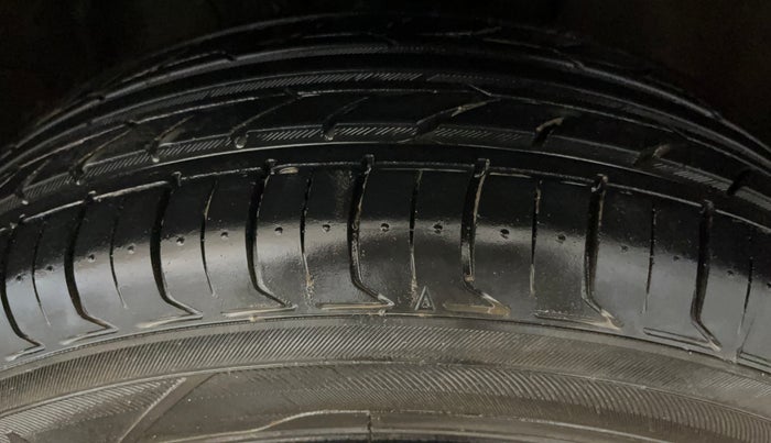 2019 Hyundai VENUE S 1.0 TURBO MT, Petrol, Manual, 49,868 km, Right Front Tyre Tread