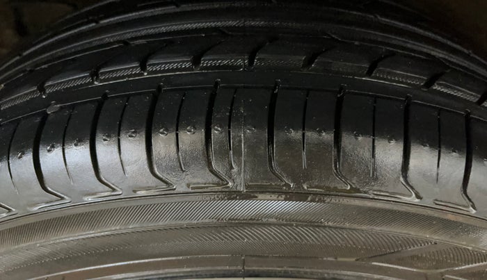 2019 Hyundai VENUE S 1.0 TURBO MT, Petrol, Manual, 49,868 km, Right Rear Tyre Tread