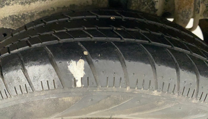 2017 Maruti Celerio VXI CNG, CNG, Manual, 1,17,270 km, Left Rear Tyre Tread
