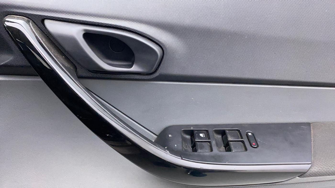2018 Tata TIGOR XT PETROL, Petrol, Manual, 40,471 km, Driver Side Door Panels Control