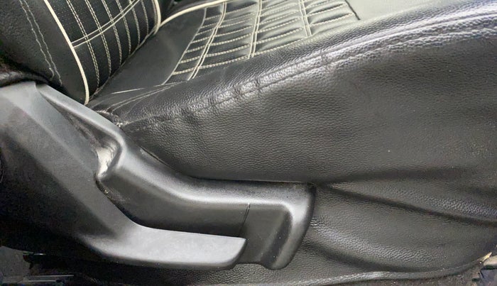 2017 Maruti IGNIS ZETA 1.2 AMT, Petrol, Automatic, 58,257 km, Driver Side Adjustment Panel