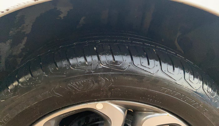 2019 Hyundai Elite i20 ASTA 1.2 (O), Petrol, Manual, 48,927 km, Right Rear Tyre Tread