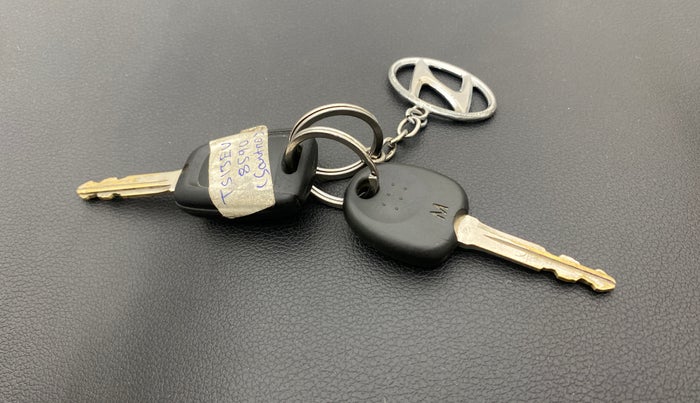 2021 Hyundai NEW SANTRO ASTA MT, Petrol, Manual, 27,904 km, Key Close Up