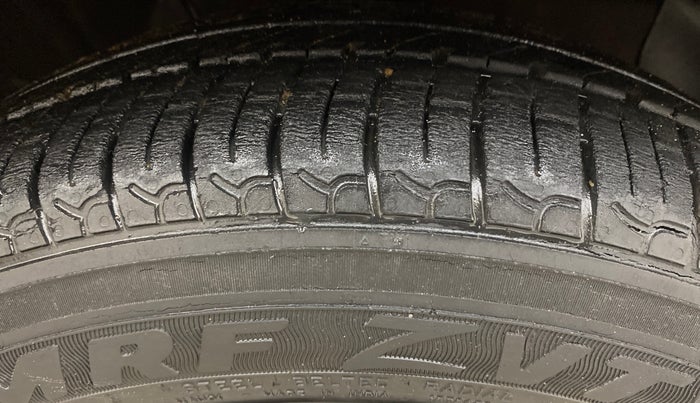 2021 Hyundai NEW SANTRO ASTA MT, Petrol, Manual, 27,904 km, Right Front Tyre Tread