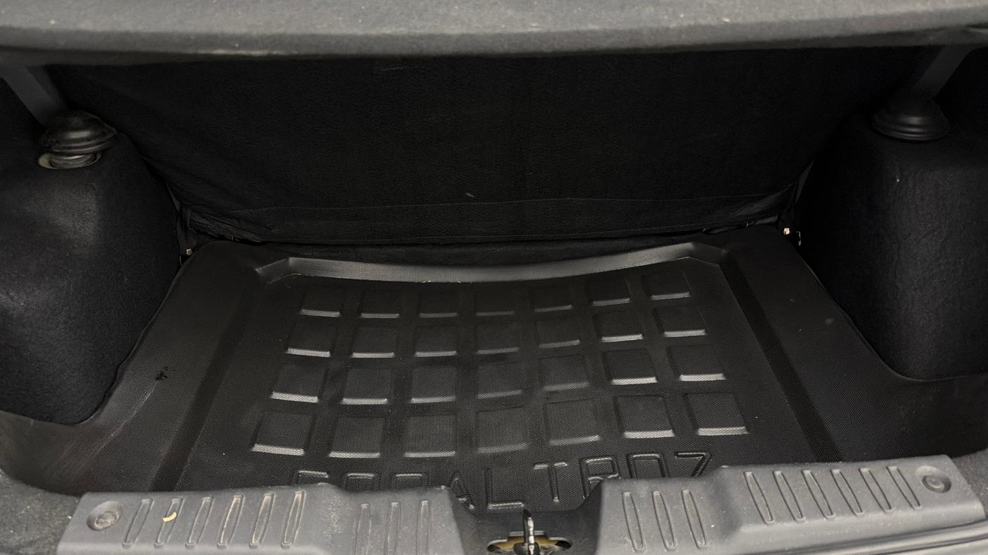 2020 Tata ALTROZ XE PETROL, Petrol, Manual, 25,402 km, Boot Inside