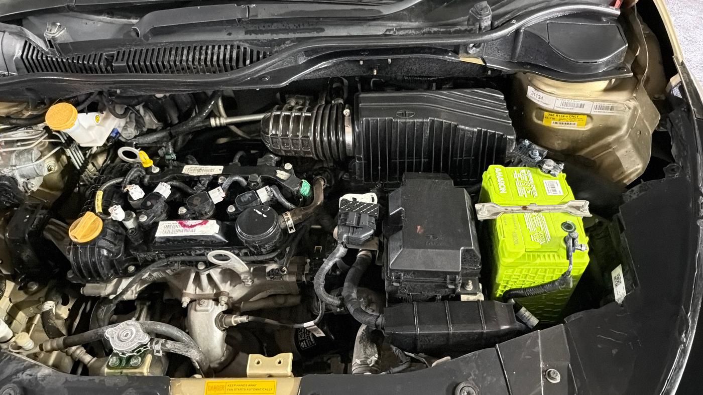 2020 Tata ALTROZ XE PETROL, Petrol, Manual, 25,402 km, Engine View - Left