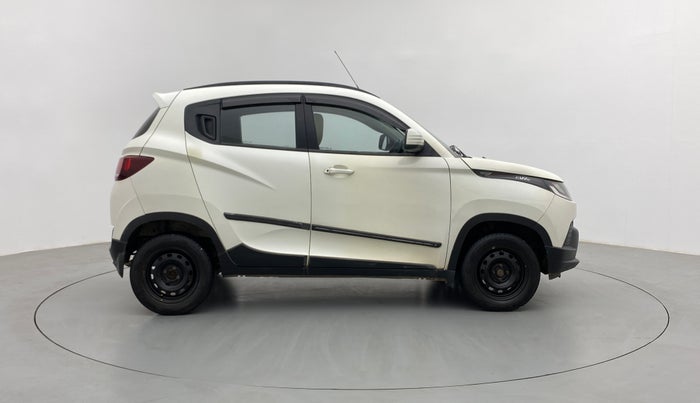 2016 Mahindra Kuv100 K6 5 STR, Petrol, Manual, 99,386 km, Right Side View