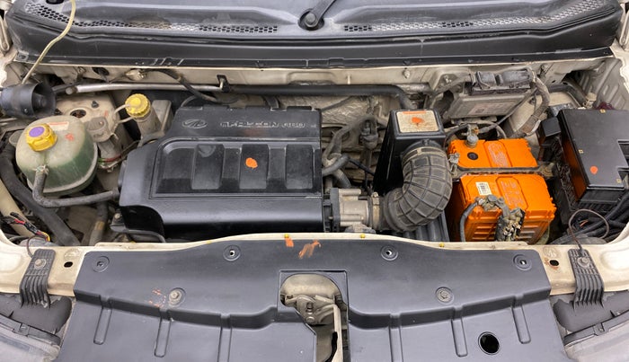 2016 Mahindra Kuv100 K6 5 STR, Petrol, Manual, 99,386 km, Open Bonet