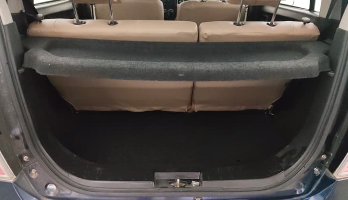 2018 Maruti Wagon R 1.0 VXI+ AMT, Petrol, Automatic, 16,102 km, Boot Inside