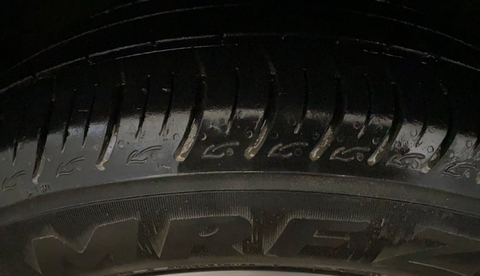 2019 Maruti Ertiga ZXI+ SHVS, Petrol, Manual, 70,619 km, Left Front Tyre Tread