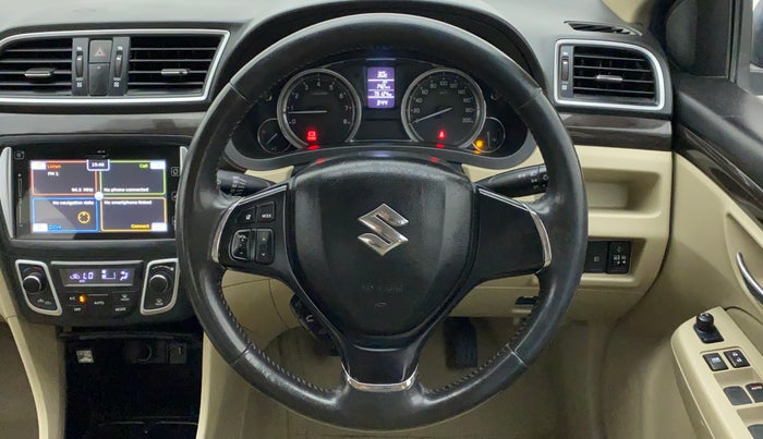 2016 Maruti Ciaz ZXI+, Petrol, Manual, 75,124 km, Steering Wheel Close Up