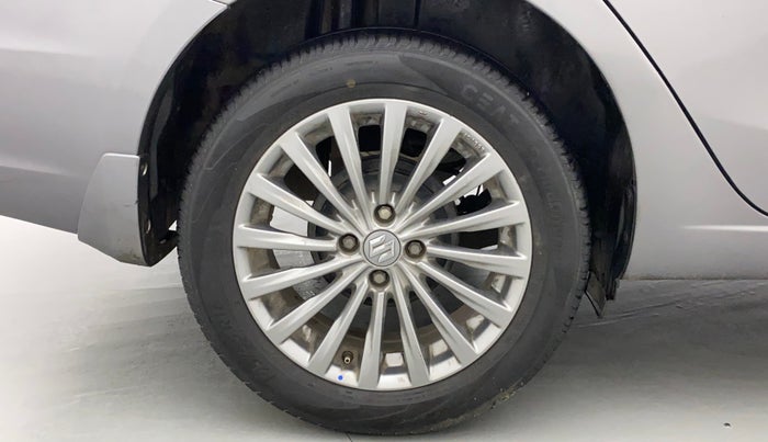 2016 Maruti Ciaz ZXI+, Petrol, Manual, 75,124 km, Right Rear Wheel