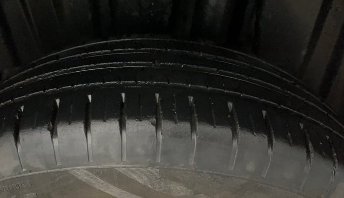 2023 Maruti Baleno DELTA CNG 1.2L, CNG, Manual, 26,514 km, Left Rear Tyre Tread