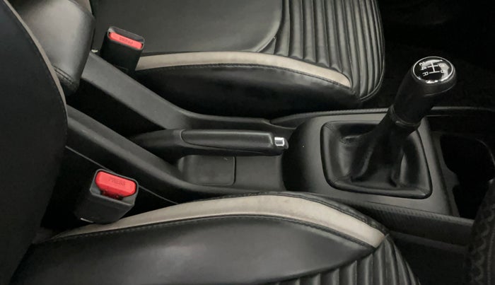2023 Maruti Baleno DELTA CNG 1.2L, CNG, Manual, 26,514 km, Gear Lever
