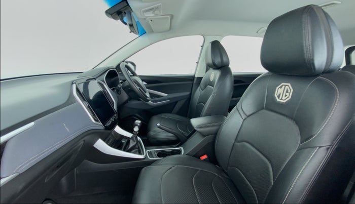2019 MG HECTOR SUPER DIESEL, Diesel, Manual, 53,140 km, Right Side Front Door Cabin