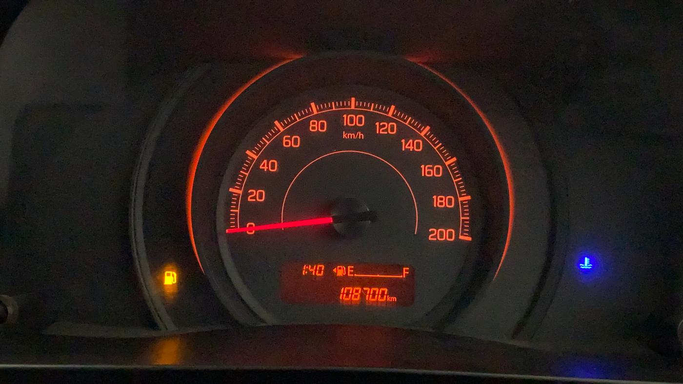 2020 Maruti Swift LXI, CNG, Manual, 1,08,736 km, Odometer Image