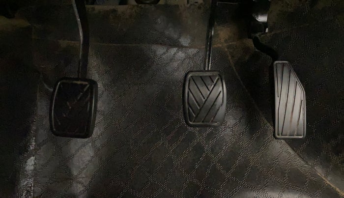 2023 Maruti New Wagon-R VXI 1.0, Petrol, Manual, 37,857 km, Pedals