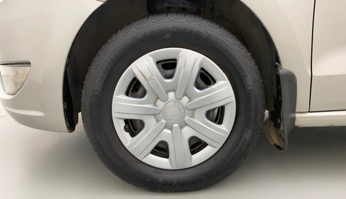 2012 Skoda Rapid AMBITION 1.6 MPI MT PLUS, Petrol, Manual, 90,393 km, Left Front Wheel