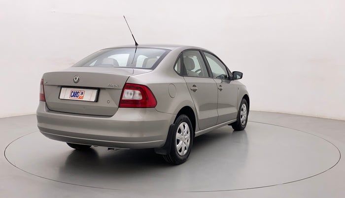2012 Skoda Rapid AMBITION 1.6 MPI MT PLUS, Petrol, Manual, 90,393 km, Right Back Diagonal
