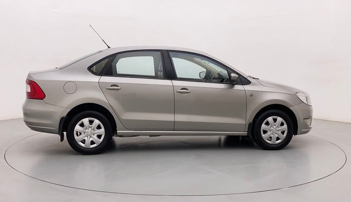 2012 Skoda Rapid AMBITION 1.6 MPI MT PLUS, Petrol, Manual, 90,393 km, Right Side View