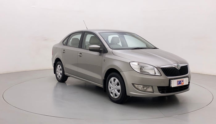 2012 Skoda Rapid AMBITION 1.6 MPI MT PLUS, Petrol, Manual, 90,393 km, Right Front Diagonal