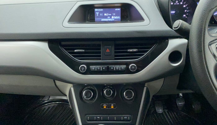 2018 Tata NEXON XM PETROL, Petrol, Manual, 1,01,823 km, Air Conditioner