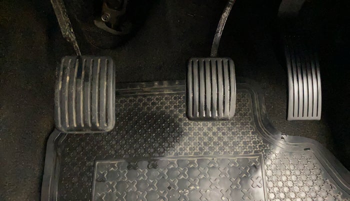 2015 Hyundai Grand i10 SPORTZ 1.2 KAPPA VTVT, Petrol, Manual, 20,964 km, Pedals