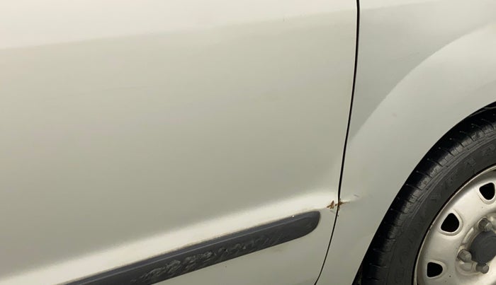 2011 Maruti Zen Estilo LXI, Petrol, Manual, 45,497 km, Driver-side door - Slightly rusted
