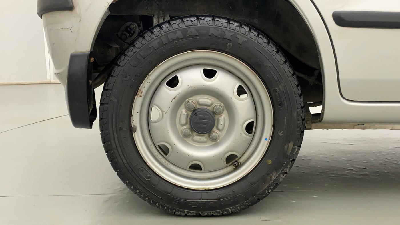 2011 Maruti Zen Estilo LXI, Petrol, Manual, 45,497 km, Right Rear Wheel