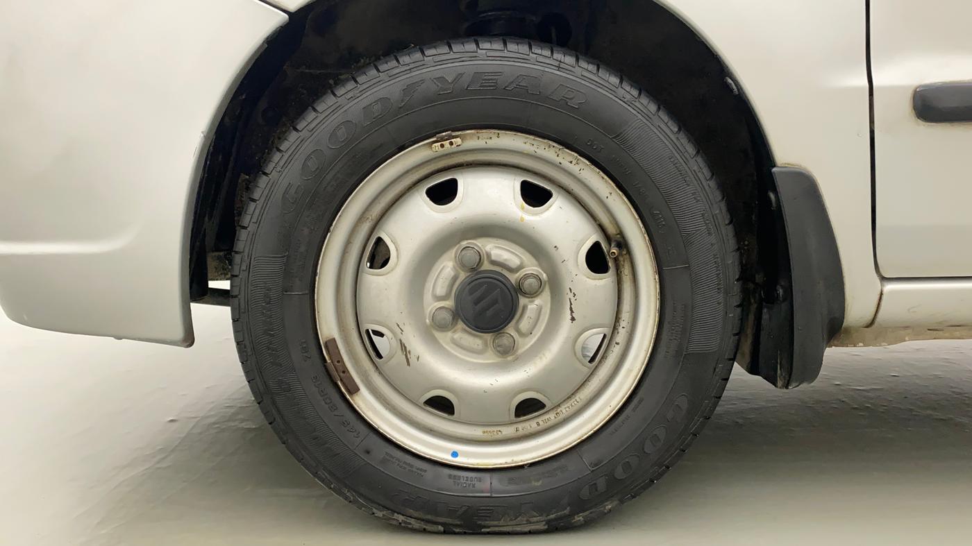 2011 Maruti Zen Estilo LXI, Petrol, Manual, 45,497 km, Left Front Wheel