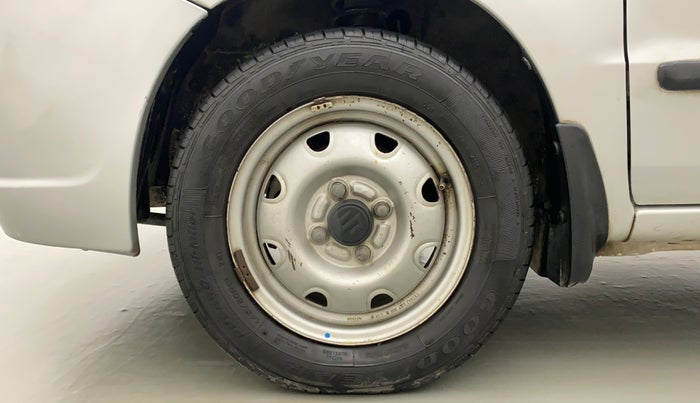 2011 Maruti Zen Estilo LXI, Petrol, Manual, 45,497 km, Left Front Wheel