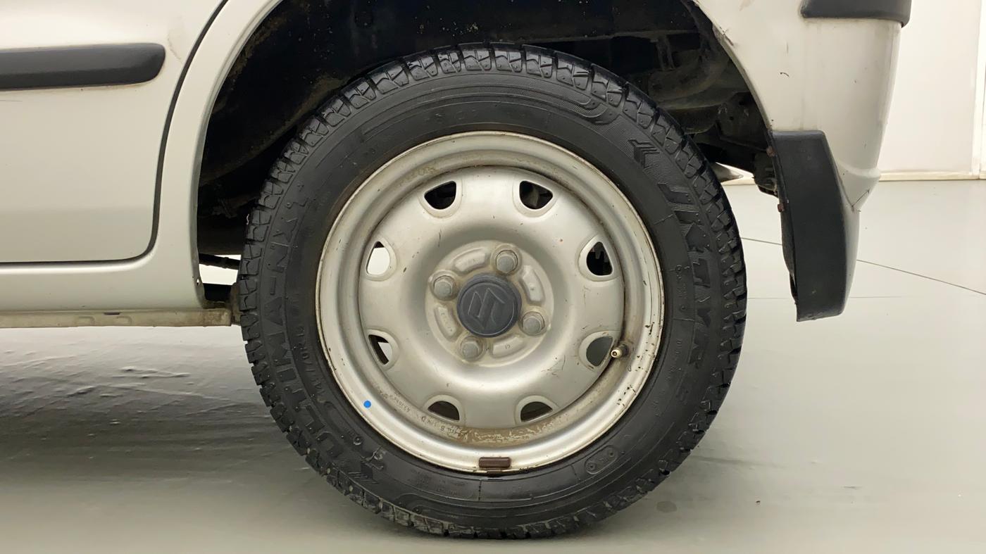 2011 Maruti Zen Estilo LXI, Petrol, Manual, 45,497 km, Left Rear Wheel