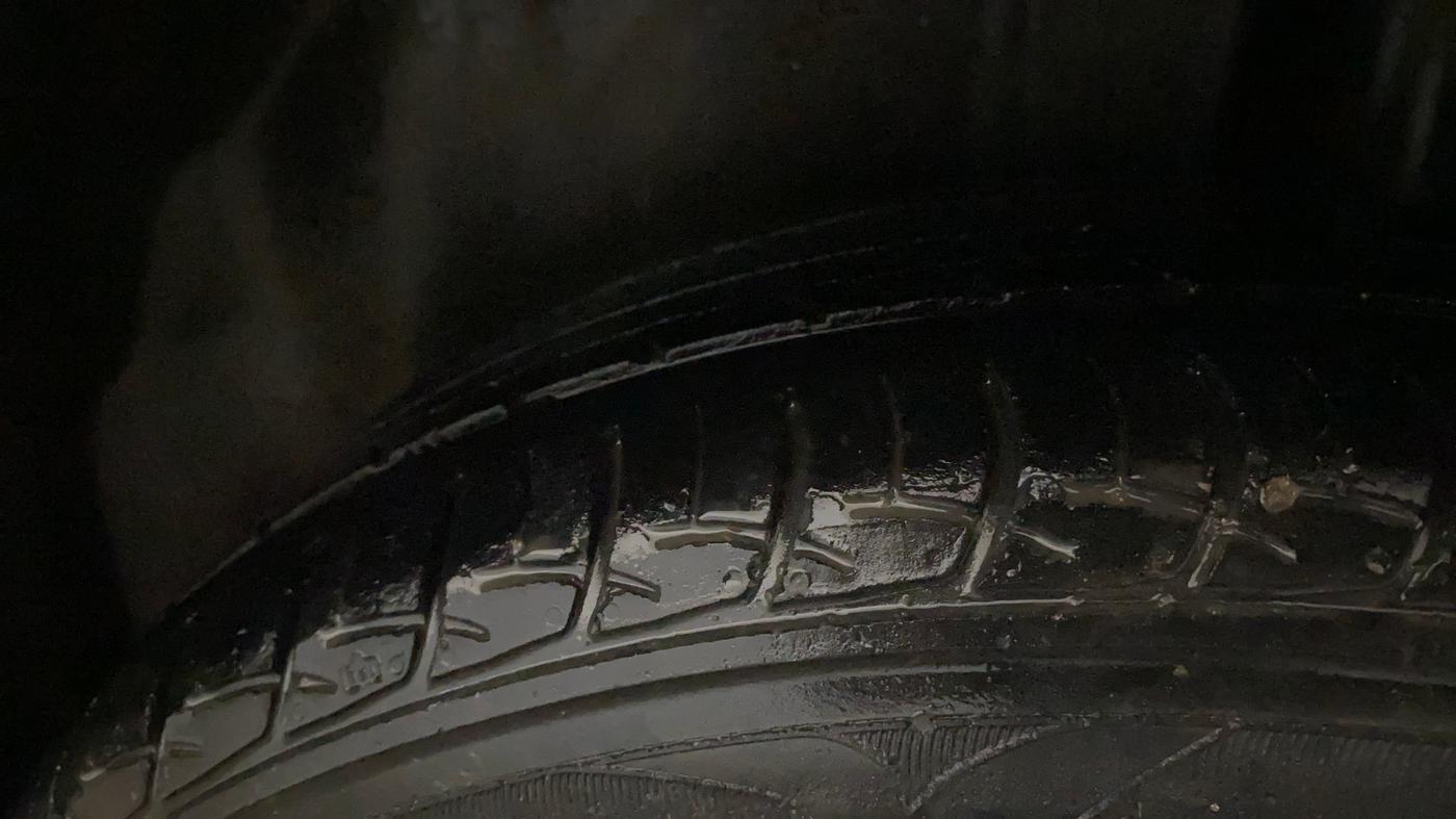 2018 Maruti Ciaz DELTA 1.5 SHVS MT PETROL, Petrol, Manual, 39,867 km, Left Rear Tyre Tread