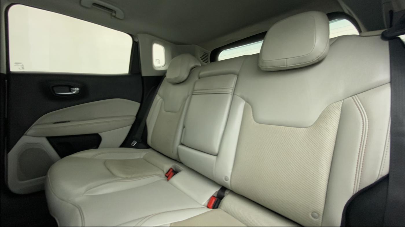 2017 Jeep Compass LIMITED (O) 2.0, Diesel, Manual, 47,664 km, Right Side Rear Door Cabin