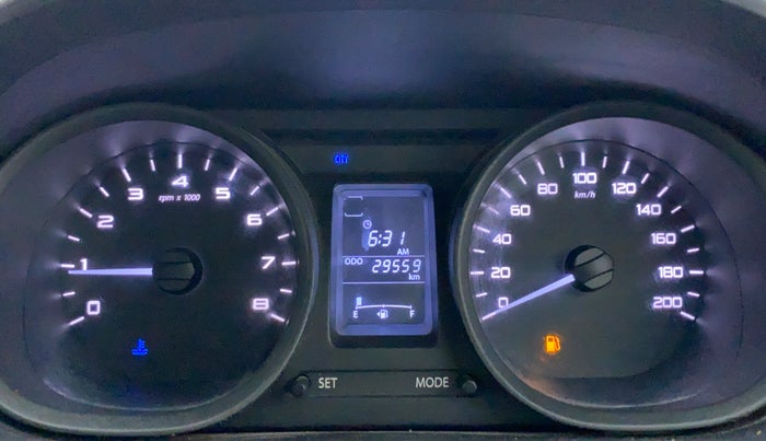 2018 Tata Tiago XT 1.2 REVOTRON, Petrol, Manual, 29,656 km, Odometer Image