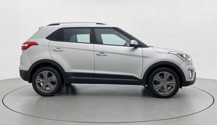 2016 Hyundai Creta SX PLUS AT 1.6 DIESEL, Diesel, Automatic, 1,02,096 km, Right Side View