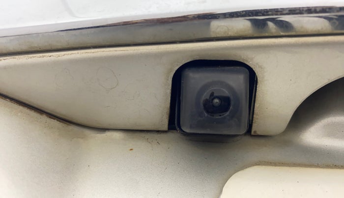 2016 Maruti Ertiga ZXI+, Petrol, Manual, 1,21,290 km, Parking Camera