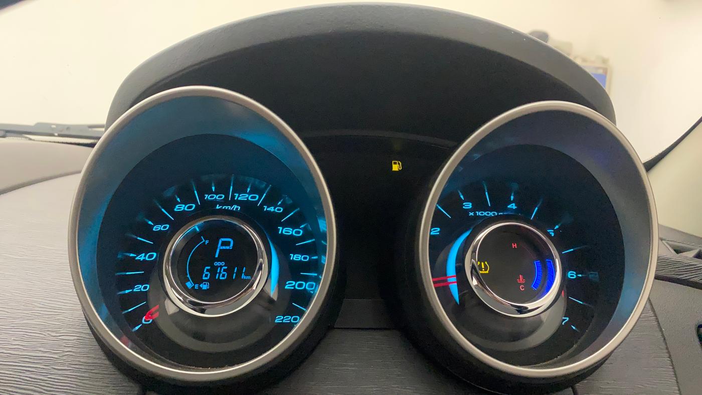 2019 Mahindra XUV500 W9 AT, Diesel, Automatic, 61,586 km, Odometer Image