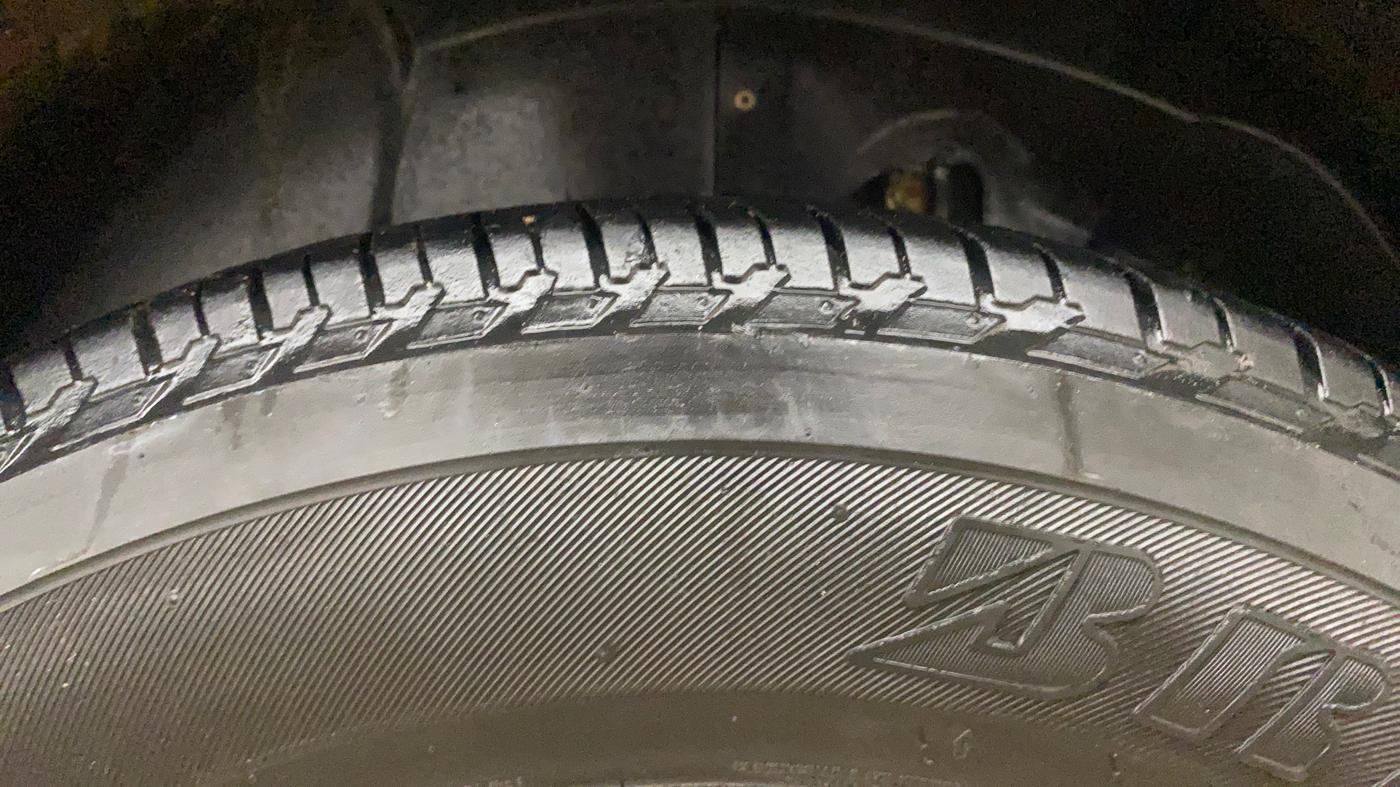 2019 Mahindra XUV500 W9 AT, Diesel, Automatic, 61,586 km, Left Rear Tyre Tread