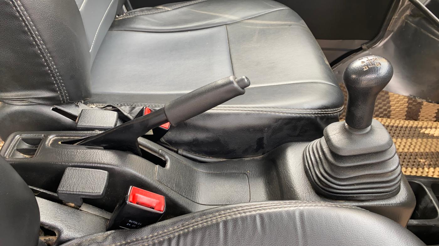 2022 Maruti Eeco 5 STR AC CNG (O), CNG, Manual, 27,733 km, Gear Lever