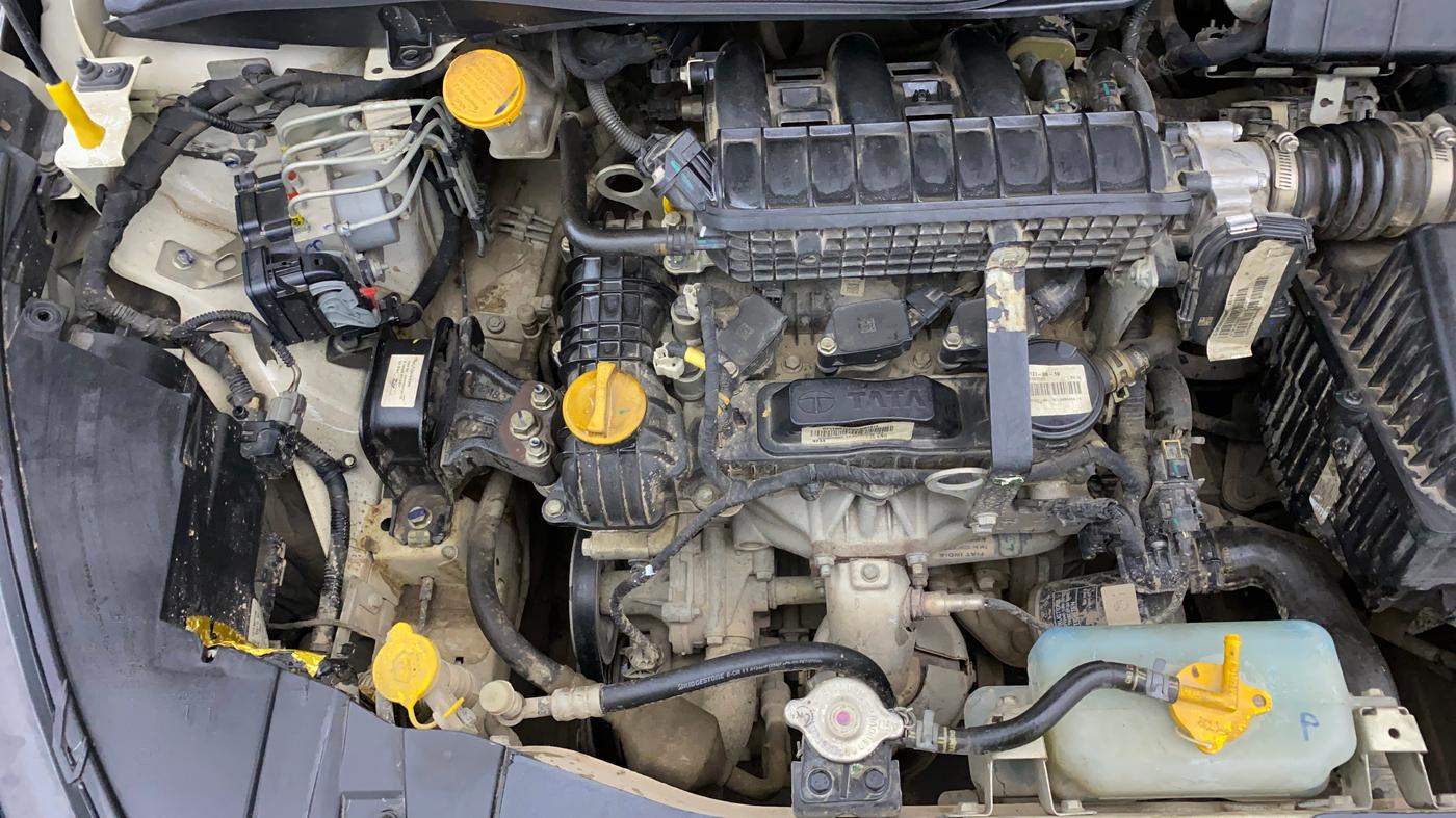 2023 Tata ALTROZ XM PLUS CNG, CNG, Manual, 84,039 km, Engine View - Right