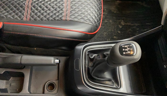 2023 Tata ALTROZ XM PLUS CNG, CNG, Manual, 83,684 km, Gear Lever