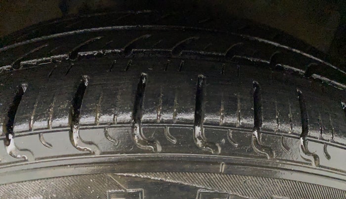 2018 Maruti Celerio ZXI, Petrol, Manual, 75,434 km, Left Rear Tyre Tread