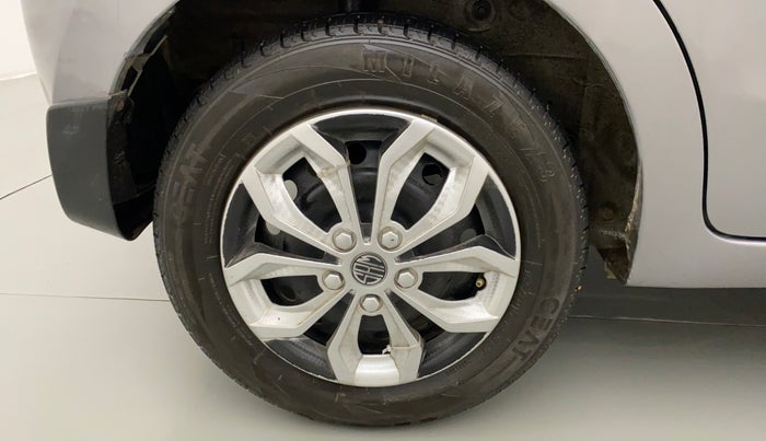 2018 Maruti Celerio ZXI, Petrol, Manual, 75,434 km, Right Rear Wheel