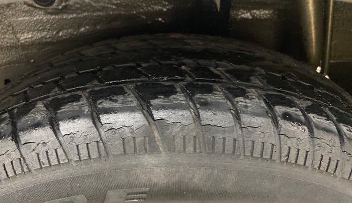 2015 Maruti Celerio VXI AMT, Petrol, Automatic, 65,940 km, Left Rear Tyre Tread