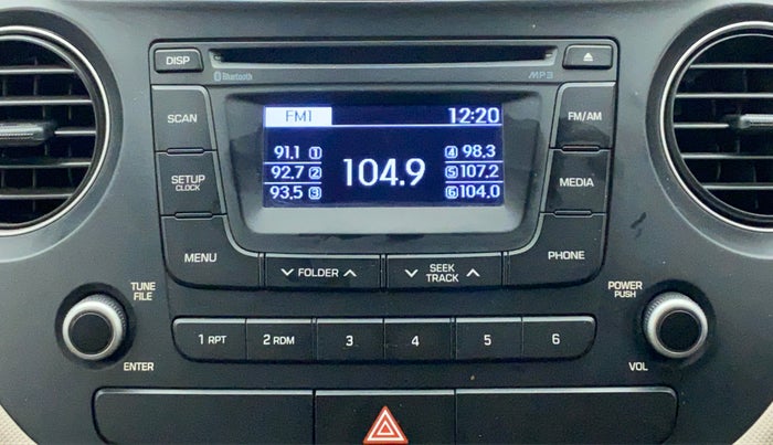 2015 Hyundai Grand i10 SPORTZ 1.2 KAPPA VTVT, Petrol, Manual, 26,466 km, Infotainment System