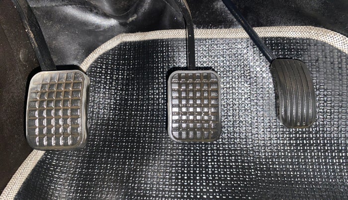 2014 Tata Zest XMS PETROL, Petrol, Manual, 28,842 km, Pedals