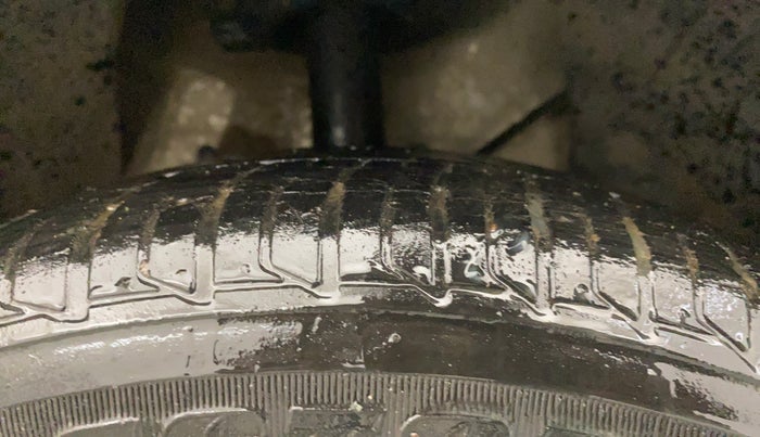 2014 Tata Zest XMS PETROL, Petrol, Manual, 28,842 km, Right Front Tyre Tread