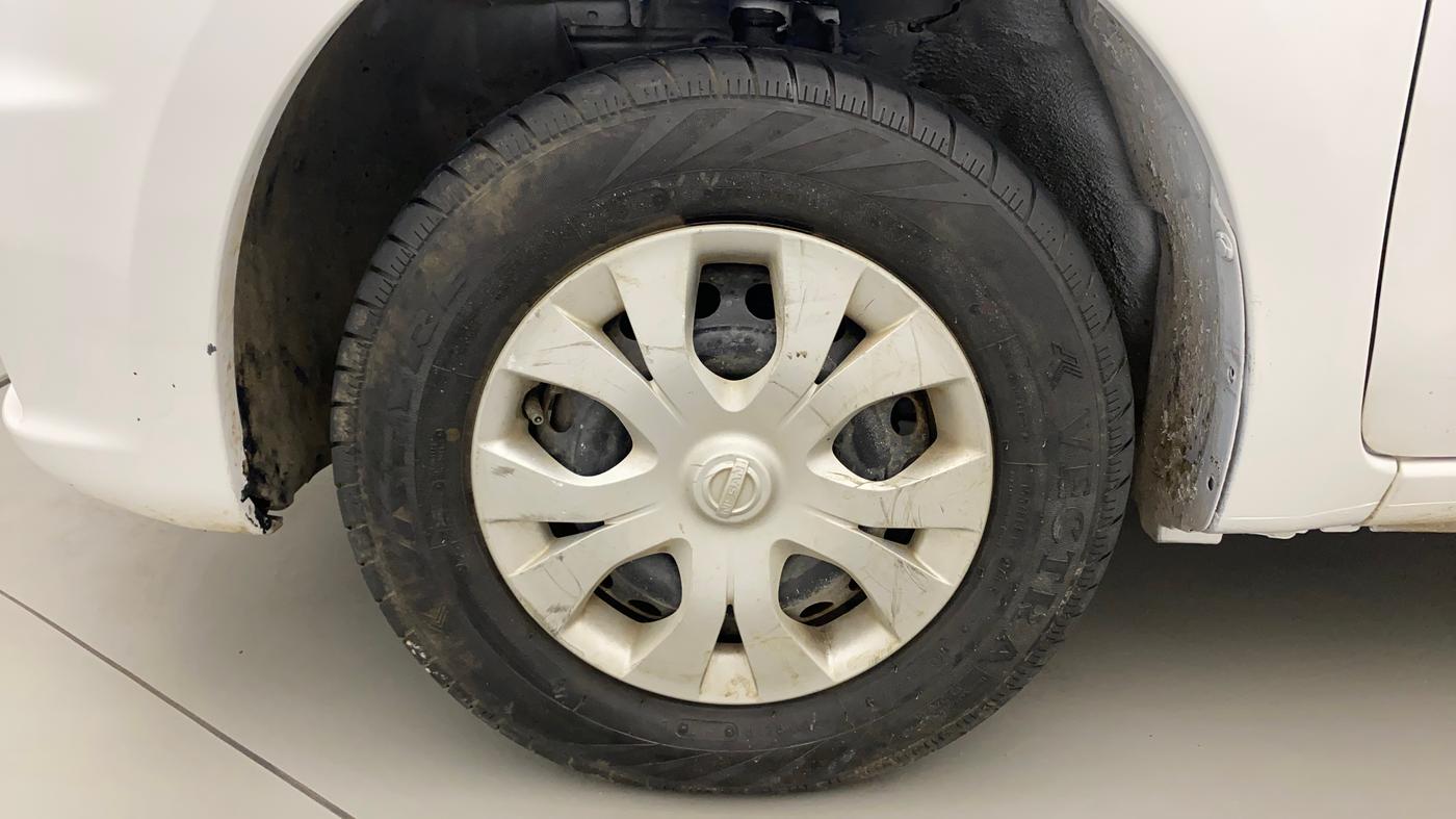 2018 Nissan Micra Active XV, Petrol, Manual, 22,225 km, Left Front Wheel