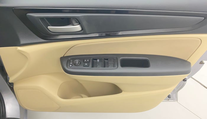 2019 Honda Amaze 1.2L I-VTEC V, Petrol, Manual, 11,379 km, Driver Side Door Panels Control